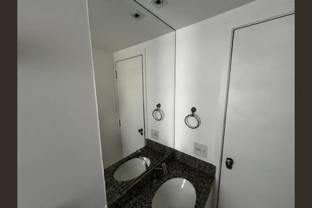 Apartamento à venda com 115m², 3 quartos e 1 vaga Apartamento à venda com 115m², 3 quartos e 1 vagaBanheiro