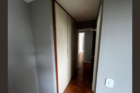 Apartamento à venda com 115m², 3 quartos e 1 vaga Apartamento à venda com 115m², 3 quartos e 1 vagaQuarto 2 - Suíte