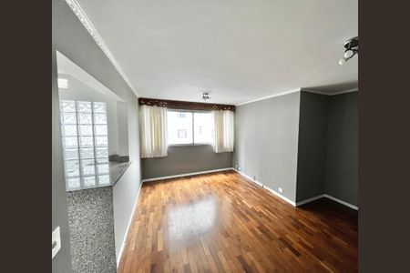 Apartamento à venda com 115m², 3 quartos e 1 vaga Apartamento à venda com 115m², 3 quartos e 1 vagaSala