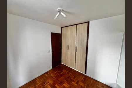 Apartamento à venda com 115m², 3 quartos e 1 vaga Apartamento à venda com 115m², 3 quartos e 1 vagaQuarto 1