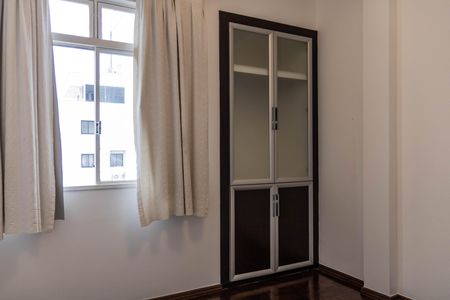 Apartamento para alugar com 80m², 2 quartos e 1 vagaQuarto 2
