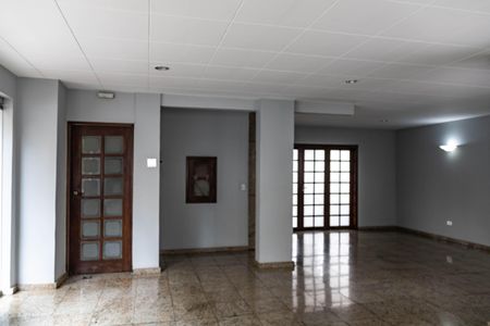 Apartamento para alugar com 80m², 2 quartos e 1 vagaHall de entrada
