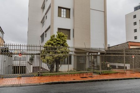 Apartamento para alugar com 80m², 2 quartos e 1 vagaFachada