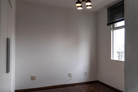 Apartamento para alugar com 80m², 2 quartos e 1 vagaQuarto 1