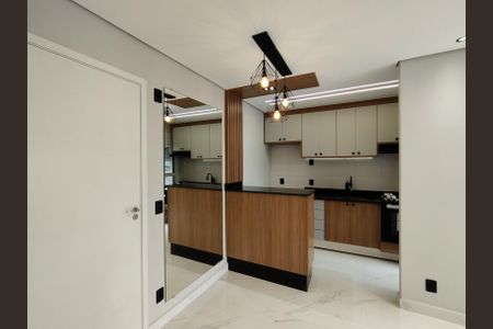 Apartamento para alugar com 42m², 2 quartos e sem vaga Apartamento para alugar com 42m², 2 quartos e sem vagaCozinha - Armários
