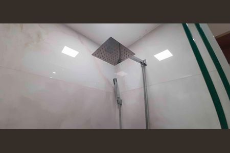 Apartamento à venda com 64m², 2 quartos e 1 vaga Apartamento à venda com 64m², 2 quartos e 1 vagaBanheiro da Suíte