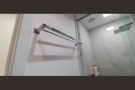 Apartamento à venda com 64m², 2 quartos e 1 vagaBanheiro Social