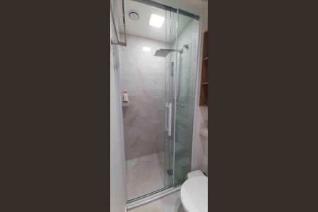 Apartamento à venda com 64m², 2 quartos e 1 vagaBanheiro Social