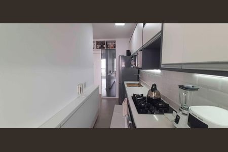 Apartamento à venda com 64m², 2 quartos e 1 vagaCozinha