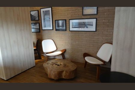 Apartamento à venda com 64m², 2 quartos e 1 vaga Apartamento à venda com 64m², 2 quartos e 1 vagaÁrea comum