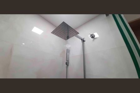 Apartamento à venda com 64m², 2 quartos e 1 vagaBanheiro Social