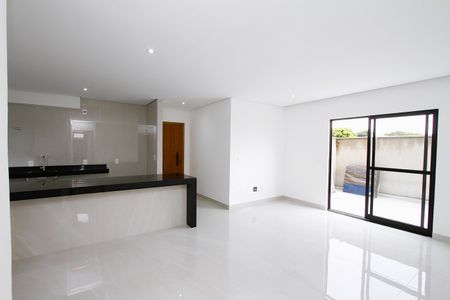 Sala de apartamento à venda com 3 quartos, 93m² em Palmeiras, Belo Horizonte