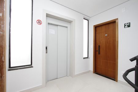 Apartamento à venda com 93m², 3 quartos e 2 vagasEntrada