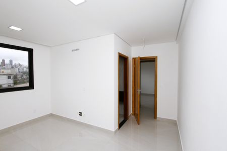 Apartamento à venda com 93m², 3 quartos e 2 vagasQuarto 3 - Suíte
