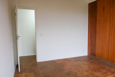 Apartamento à venda com 118m², 3 quartos e 1 vagaQuarto 2