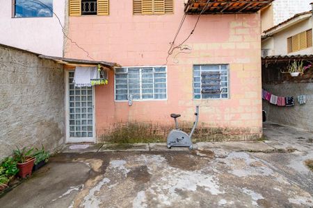 Casa à venda com 150m², 3 quartos e sem vagaQuintal