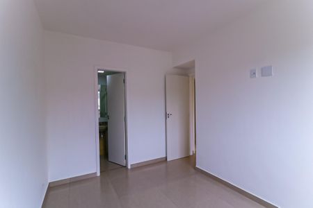Quarto  - Suíte de apartamento para alugar com 2 quartos, 63m² em Todos Os Santos, Rio de Janeiro