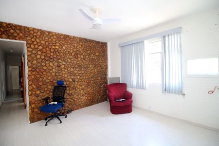Sala de apartamento para alugar com 3 quartos, 75m² em Vista Alegre, Rio de Janeiro