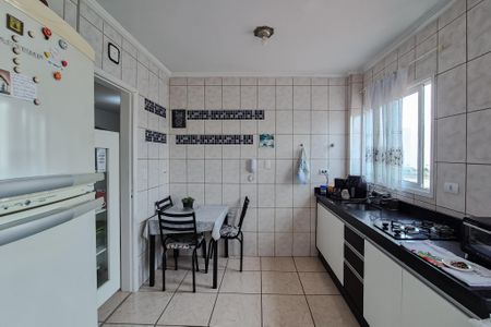 Apartamento para alugar com 54m², 2 quartos e 1 vaga Apartamento para alugar com 54m², 2 quartos e 1 vagaCozinha e Área de Serviço