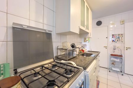 Apartamento à venda com 86m², 3 quartos e 2 vagasCozinha