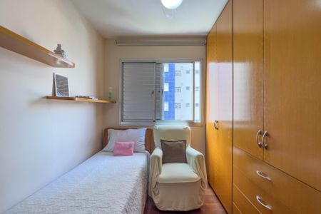 Apartamento à venda com 86m², 3 quartos e 2 vagasQuarto 2