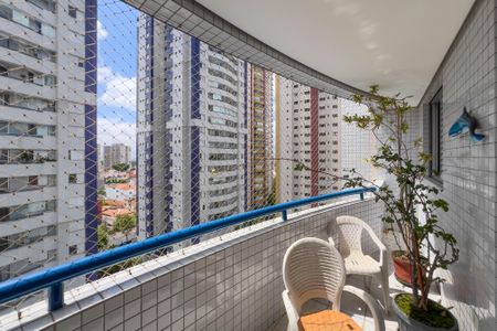 Apartamento à venda com 86m², 3 quartos e 2 vagasVaranda