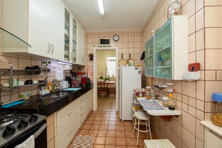 Apartamento para alugar com 110m², 3 quartos e 1 vaga Apartamento para alugar com 110m², 3 quartos e 1 vagaCOZINHA