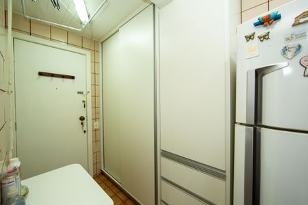 Apartamento para alugar com 110m², 3 quartos e 1 vaga Apartamento para alugar com 110m², 3 quartos e 1 vagaAREA DE SERVICO