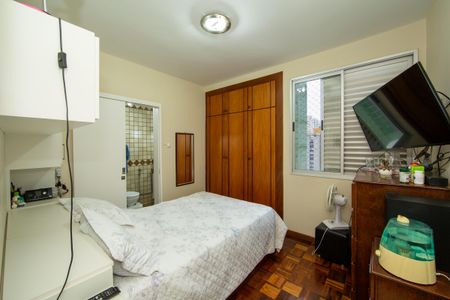 Apartamento para alugar com 110m², 3 quartos e 1 vaga Apartamento para alugar com 110m², 3 quartos e 1 vagaQUARTO2