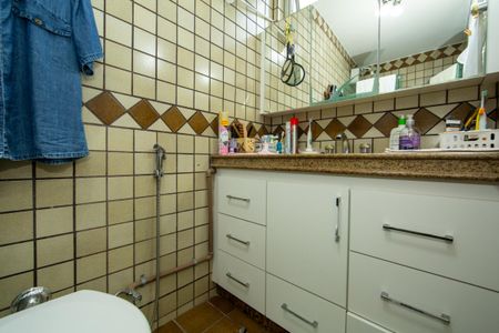 Apartamento para alugar com 110m², 3 quartos e 1 vaga Apartamento para alugar com 110m², 3 quartos e 1 vagaBANHEIRO2