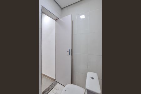 Casa para alugar com 80m², 2 quartos e sem vaga Casa para alugar com 80m², 2 quartos e sem vagaBanheiro