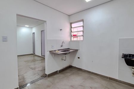 Casa para alugar com 80m², 2 quartos e sem vaga Casa para alugar com 80m², 2 quartos e sem vagaCozinha e Área de Serviço