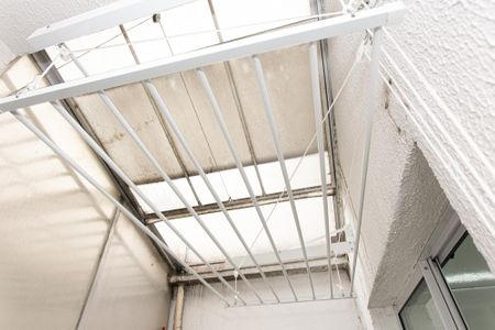 Casa de condomínio à venda com 70m², 2 quartos e 1 vaga Casa de condomínio à venda com 70m², 2 quartos e 1 vagaÁrea de Serviço