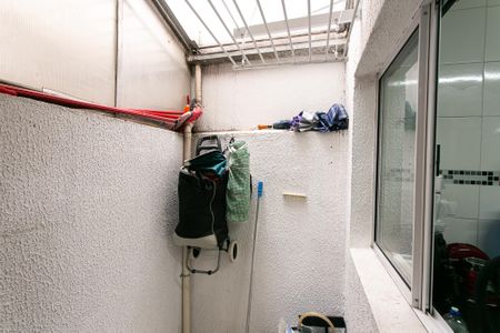 Casa de condomínio à venda com 70m², 2 quartos e 1 vaga Casa de condomínio à venda com 70m², 2 quartos e 1 vagaÁrea de Serviço