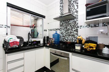 Casa de condomínio à venda com 70m², 2 quartos e 1 vaga Casa de condomínio à venda com 70m², 2 quartos e 1 vagaCozinha