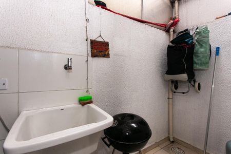 Casa de condomínio à venda com 70m², 2 quartos e 1 vaga Casa de condomínio à venda com 70m², 2 quartos e 1 vagaÁrea de Serviço
