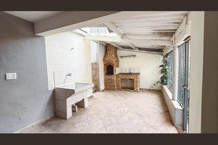 Casa para alugar com 200m², 3 quartos e 1 vagaChurrasqueira