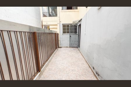 Casa para alugar com 200m², 3 quartos e 1 vagaCorredor