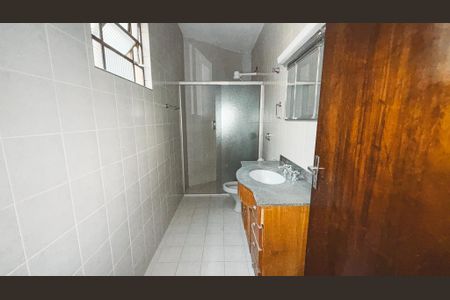 Casa para alugar com 200m², 3 quartos e 1 vagaBanheiro da Suíte