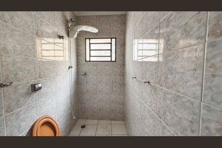 Casa para alugar com 80m², 1 quarto e sem vagaBanheiro