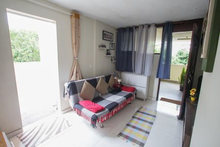 Sala de apartamento à venda com 1 quarto, 50m² em Taquara, Rio de Janeiro