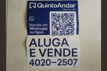 Apartamento à venda com 50m², 1 quarto e 1 vagaPlaquinha