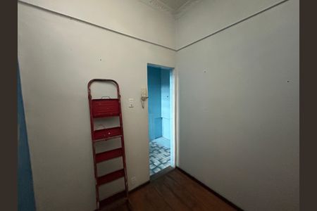 Apartamento para alugar com 84m², 3 quartos e sem vagaQuarto de Serviço