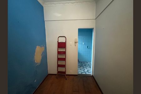 Apartamento para alugar com 84m², 3 quartos e sem vagaQuarto de Serviço