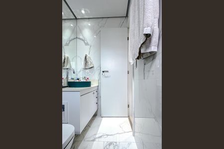 Apartamento à venda com 92m², 2 quartos e 3 vagasBanheiro