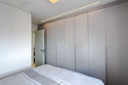 Apartamento à venda com 92m², 2 quartos e 3 vagasQuarto 1 - Suíte