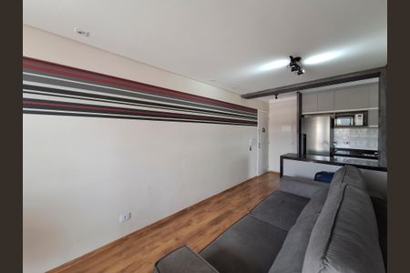 Sala de apartamento para alugar com 2 quartos, 50m² em Jardim do Tiro, São Paulo