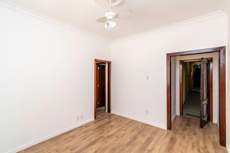 Sala de apartamento à venda com 2 quartos, 54m² em Bonsucesso, Rio de Janeiro