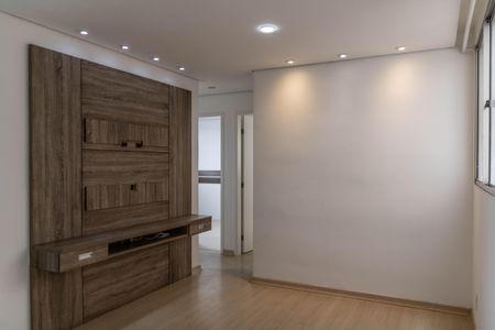 Sala de apartamento para alugar com 3 quartos, 59m² em Padre Eustáquio, Belo Horizonte