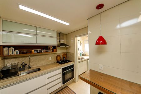 Apartamento à venda com 77m², 2 quartos e 1 vagaCozinha